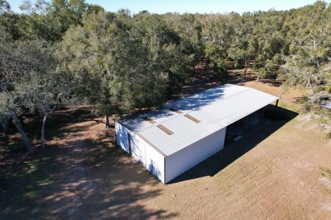 House in Bell, Florida 4 bedrooms, 249.72 sq.m. № 1350325 - photo 3