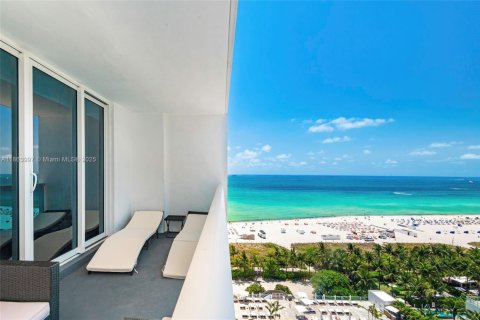 Copropriété à vendre à Miami Beach, Floride: 1 chambre, 89.19 m2 № 1891588 - photo 2