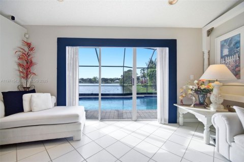 Купить виллу или дом в Мирамар, Флорида 4 спальни, 186.73м2, № 2042933 - фото 12