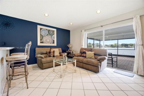 Купить виллу или дом в Мирамар, Флорида 4 спальни, 186.73м2, № 2042933 - фото 5