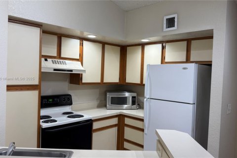 Copropriété à louer à Margate, Floride: 1 chambre, 66.15 m2 № 1954121 - photo 4