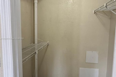 Copropriété à louer à Margate, Floride: 1 chambre, 66.15 m2 № 1954121 - photo 13