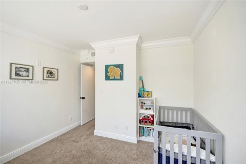 Copropriété à vendre à Miami Beach, Floride: 2 chambres, 110.55 m2 № 2060683 - photo 17