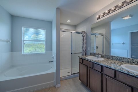 Villa ou maison à vendre à Riverview, Floride: 4 chambres, 263.01 m2 № 2356452 - photo 29