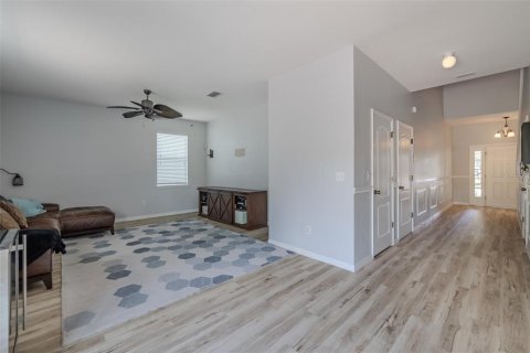 Villa ou maison à vendre à Riverview, Floride: 4 chambres, 263.01 m2 № 2356452 - photo 8