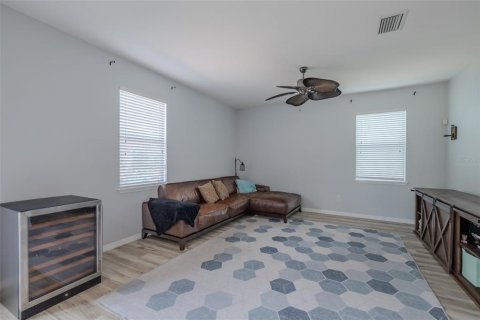 Villa ou maison à vendre à Riverview, Floride: 4 chambres, 263.01 m2 № 2356452 - photo 9