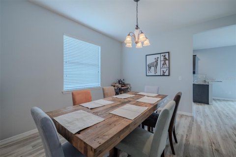 Villa ou maison à vendre à Riverview, Floride: 4 chambres, 263.01 m2 № 2356452 - photo 4