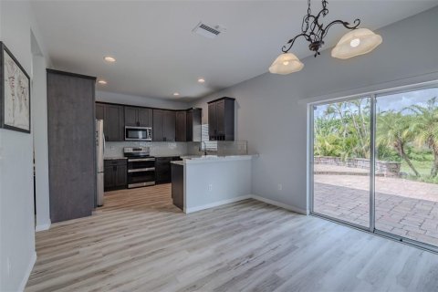 Villa ou maison à vendre à Riverview, Floride: 4 chambres, 263.01 m2 № 2356452 - photo 14