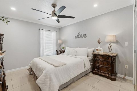 Casa en venta en Tampa, Florida, 4 dormitorios, 181.53 m2 № 2396581 - foto 24