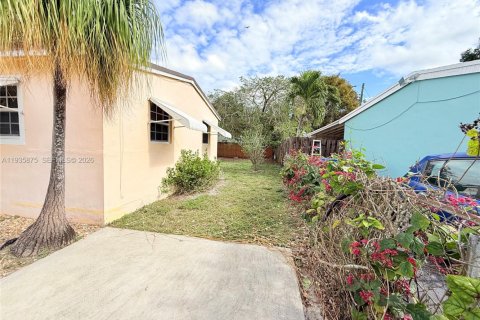 Casa en venta en Hollywood, Florida, 3 dormitorios, 85.47 m2 № 2004444 - foto 24