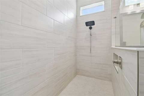 Casa en venta en Odessa, Florida, 5 dormitorios, 353.21 m2 № 1815624 - foto 28