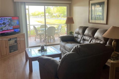 Condo in Homestead, Florida, 3 bedrooms  № 2045016 - photo 2