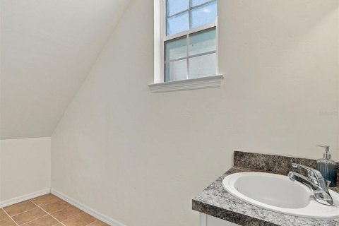 House in Gainesville, Florida 3 bedrooms, 168.71 sq.m. № 2428831 - photo 15