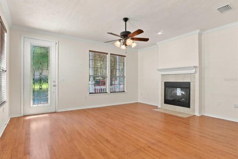 House in Gainesville, Florida 3 bedrooms, 168.71 sq.m. № 2428831 - photo 8