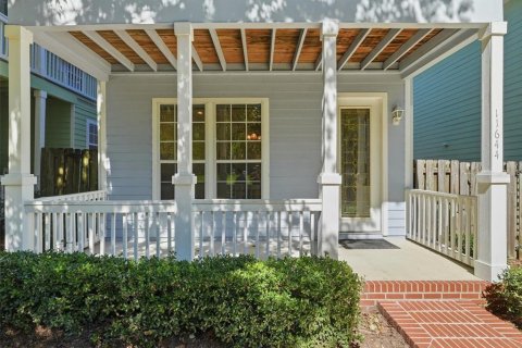 House in Gainesville, Florida 3 bedrooms, 168.71 sq.m. № 2428831