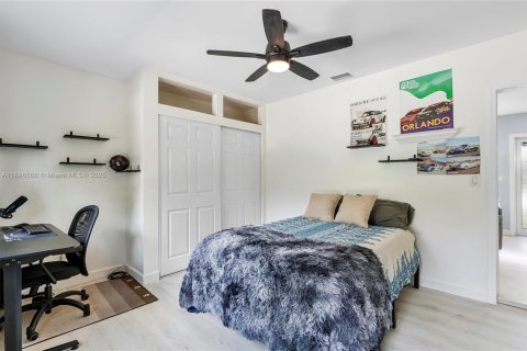 Villa ou maison à vendre à Miami Shores, Floride: 4 chambres, 125.05 m2 № 1944823 - photo 28