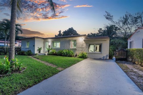 Villa ou maison à vendre à Miami Shores, Floride: 4 chambres, 125.05 m2 № 1944823 - photo 6