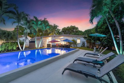 Villa ou maison à vendre à Miami Shores, Floride: 4 chambres, 125.05 m2 № 1944823 - photo 3