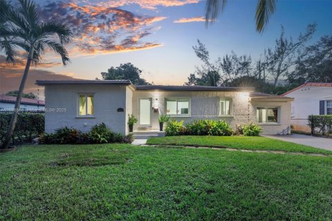 Villa ou maison à vendre à Miami Shores, Floride: 4 chambres, 125.05 m2 № 1944823 - photo 5