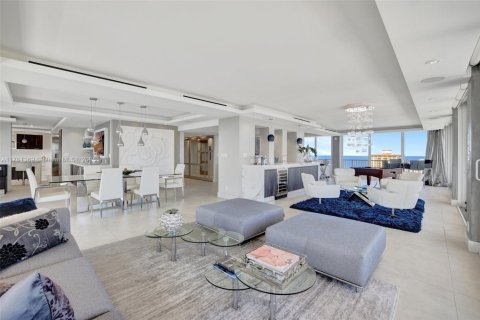 Condo in Fort Lauderdale, Florida, 3 bedrooms  № 1692051 - photo 28