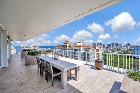 Condo in Fort Lauderdale, Florida, 3 bedrooms  № 1692051 - photo 3