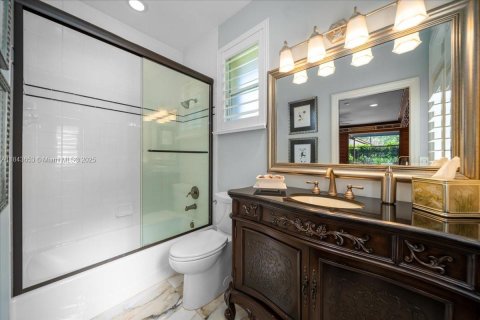 Купить виллу или дом в Уэстон, Флорида 5 спален, 402.08м2, № 1842354 - фото 29