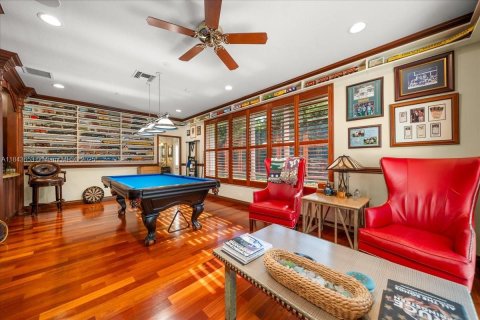 House in Weston, Florida 5 bedrooms, 402.08 sq.m. № 1842354 - photo 18