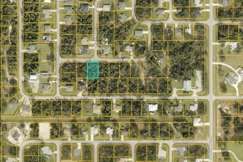 Terreno en venta en North Port, Florida № 2228745 - foto 2