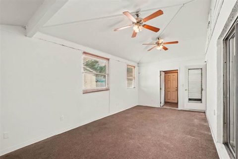 House in Apollo Beach, Florida 2 bedrooms, 85.47 sq.m. № 2224629 - photo 7