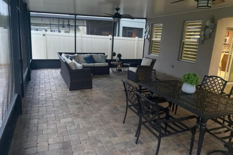 House in Kissimmee, Florida 4 bedrooms, 217.21 sq.m. № 2214820 - photo 23