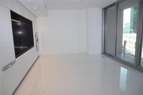 Condo in Miami, Florida, 1 bedroom  № 2052797 - photo 6