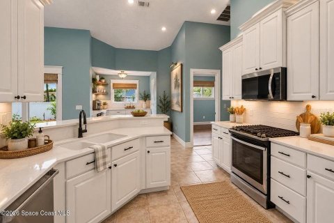 Villa ou maison à vendre à Titusville, Floride: 3 chambres, 175.12 m2 № 2393556 - photo 13