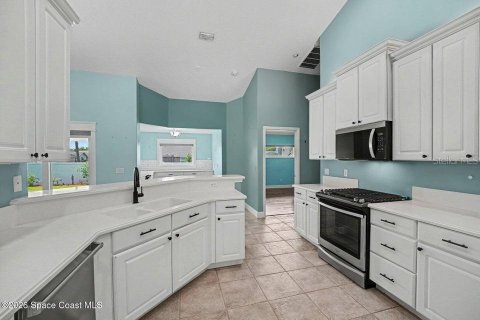 Villa ou maison à vendre à Titusville, Floride: 3 chambres, 175.12 m2 № 2393556 - photo 14