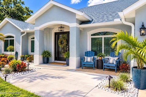 Villa ou maison à vendre à Titusville, Floride: 3 chambres, 175.12 m2 № 2393556 - photo 3
