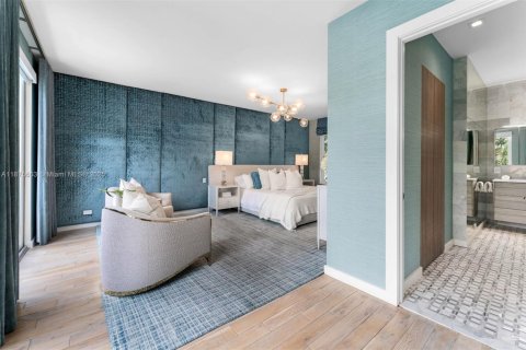 Casa en venta en Miami Beach, Florida, 6 dormitorios, 481.33 m2 № 1924250 - foto 20