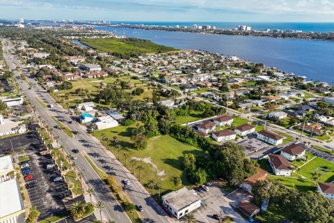Land in South Daytona, Florida № 2115915 - photo 21