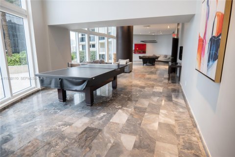 Condominio en venta en Sunny Isles Beach, Florida, 2 dormitorios, 129.69 m2 № 1996375 - foto 23