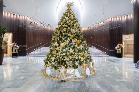 Condominio en venta en Sunny Isles Beach, Florida, 2 dormitorios, 129.69 m2 № 1996375 - foto 30