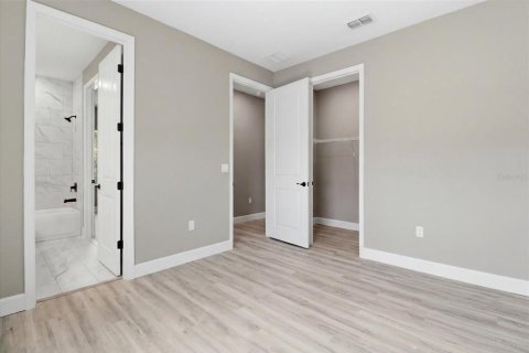 House in Ocala, Florida 4 bedrooms, 230.21 sq.m. № 2202254 - photo 25