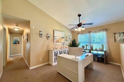 Villa ou maison à vendre à Ocklawaha, Floride: 3 chambres, 159.05 m2 № 2342614 - photo 14