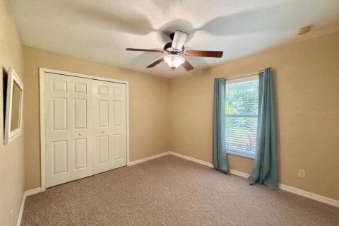 Villa ou maison à vendre à Ocklawaha, Floride: 3 chambres, 159.05 m2 № 2342614 - photo 24