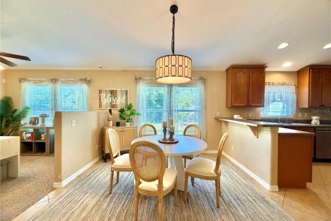 Villa ou maison à vendre à Ocklawaha, Floride: 3 chambres, 159.05 m2 № 2342614 - photo 11