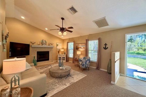 Villa ou maison à vendre à Ocklawaha, Floride: 3 chambres, 159.05 m2 № 2342614 - photo 10