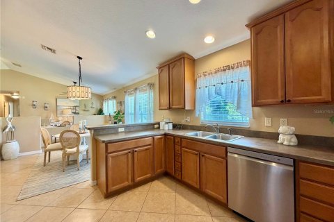 Villa ou maison à vendre à Ocklawaha, Floride: 3 chambres, 159.05 m2 № 2342614 - photo 20