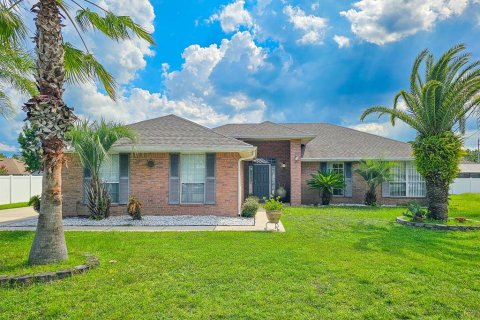 House in Palm Coast, Florida 4 bedrooms, 167.6 sq.m. № 1855557 - photo 2