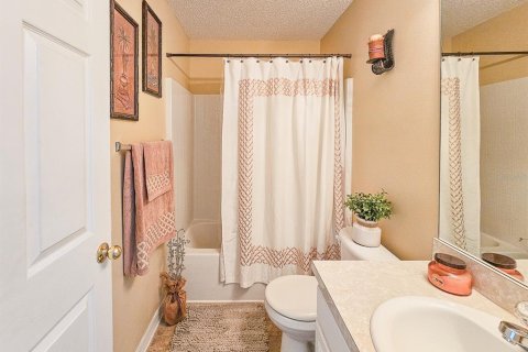 House in Palm Coast, Florida 4 bedrooms, 167.6 sq.m. № 1855557 - photo 30