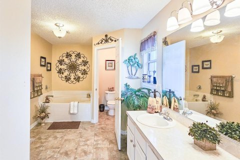 House in Palm Coast, Florida 4 bedrooms, 167.6 sq.m. № 1855557 - photo 20