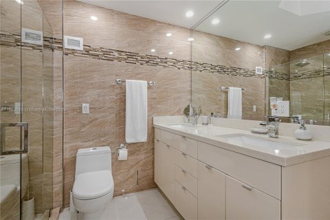 Condominio en alquiler en Miami Beach, Florida, 1 dormitorio, 83.61 m2 № 1787227 - foto 17