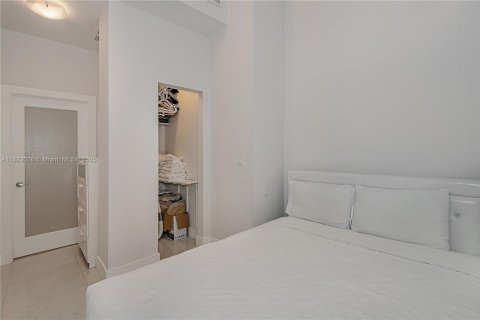 Condominio en alquiler en Miami Beach, Florida, 1 dormitorio, 83.61 m2 № 1787227 - foto 15