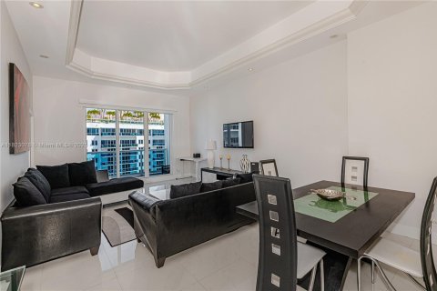 Copropriété à louer à Miami Beach, Floride: 1 chambre, 83.61 m2 № 1787227 - photo 3